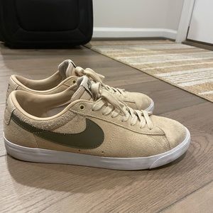 Nike zoom blazer low men’s size 10.5